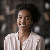 Avenirtel | voyant Valerie